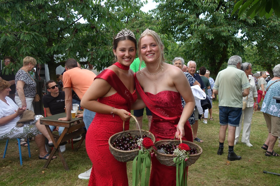 Kersenkoningin Chayenne en Kersenprinses Ariëtte